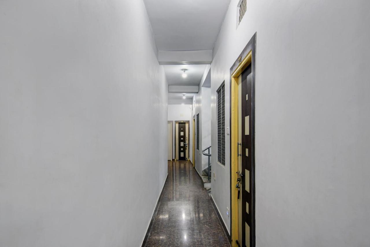 Spot On Ray Palace Hotel Puri Bagian luar foto